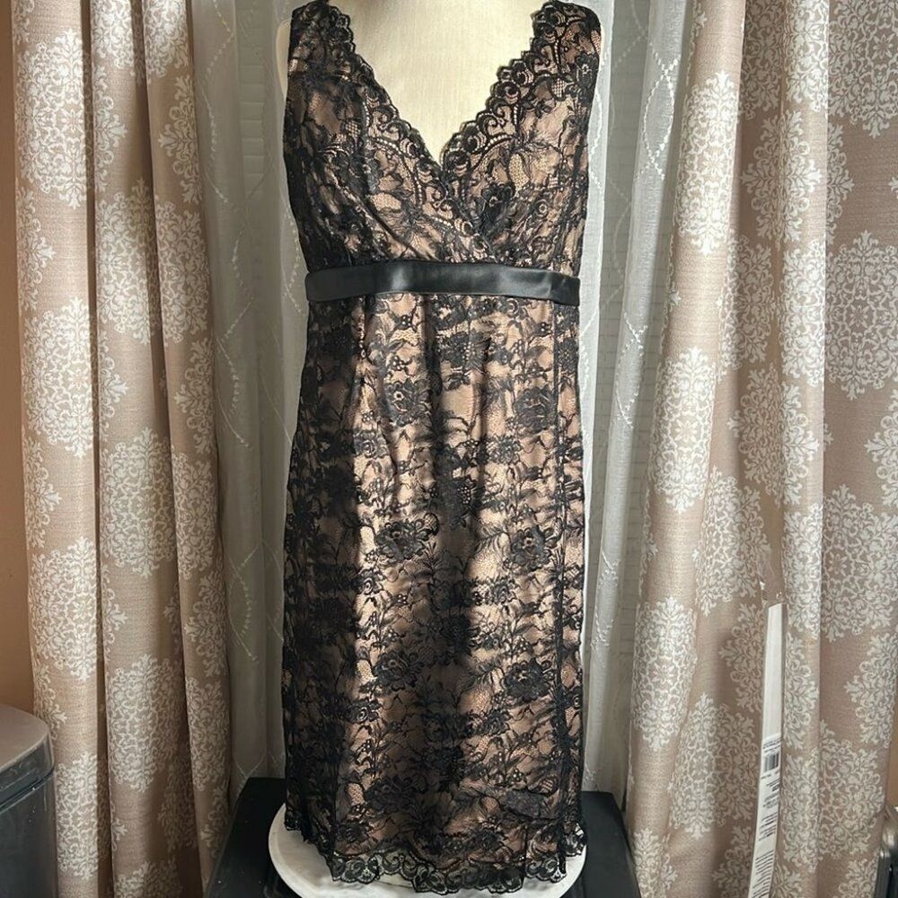 Lauren Ralph Lauren Black Lace V-Neck Crossover Evening Dress | Size 6